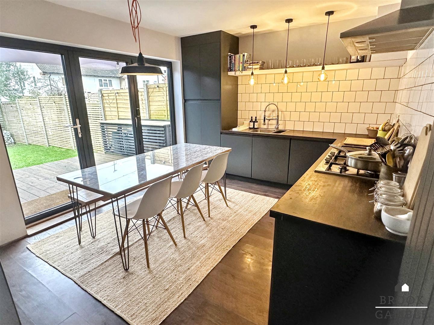 3 Bedroom House. Avard Crescent in Eastbourne, East Sussex 5